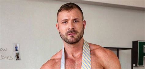 myvidster choking|Austin Wolf – Gay for Fans.